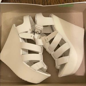 Steve Madden Bessa (white)